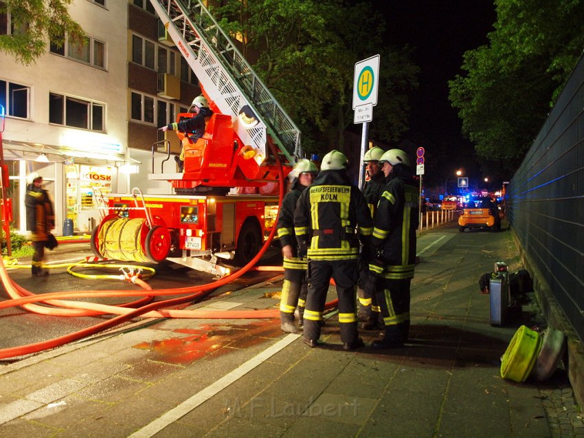 Feuer 3 Koeln Vingst Burgstr P488.JPG